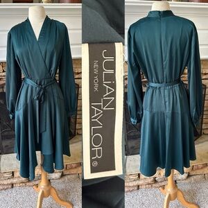 Vintage 1970s Julian Taylor emerald green dress size 12